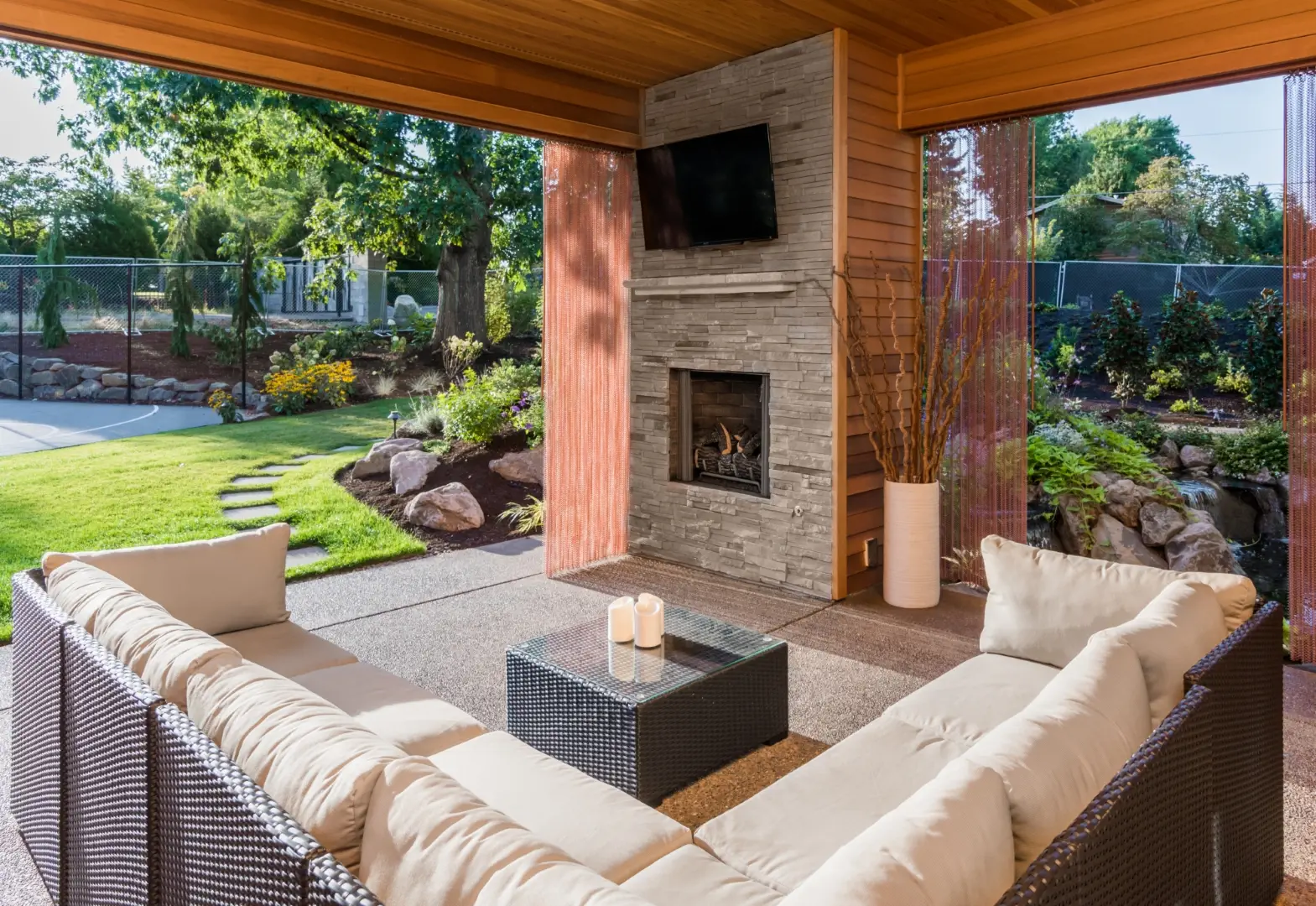 outdoor-audio-and-entertainment-1